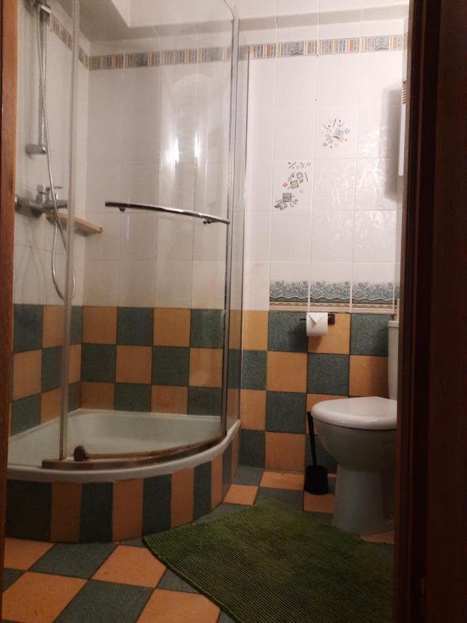 Ochota Forest Guest House Varsó Kültér fotó
